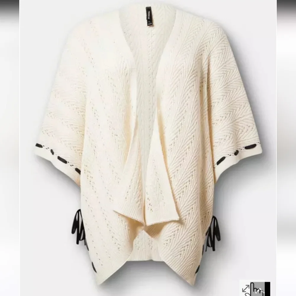 NWOT Torrid Cream Open-Knit Poncho with Black Contrast Trim - Picture 2 of 4